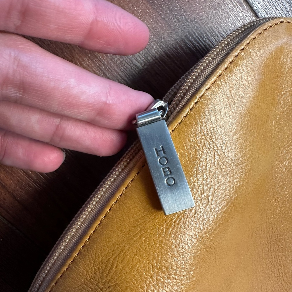 HOBO Leather Handbag - Picture 3 of 6
